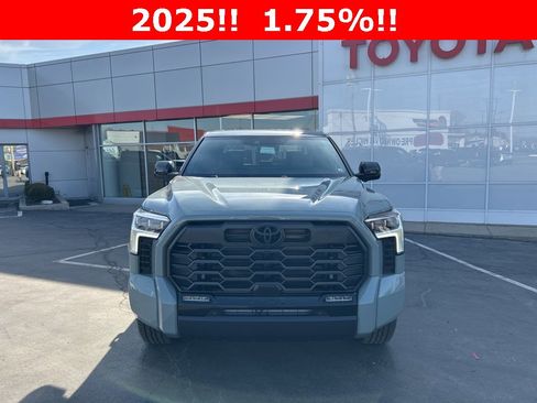 New 2025 Toyota Tundra Limited image 7