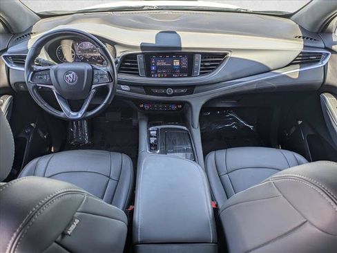 Used 2024 Buick Enclave Premium FWD image 18