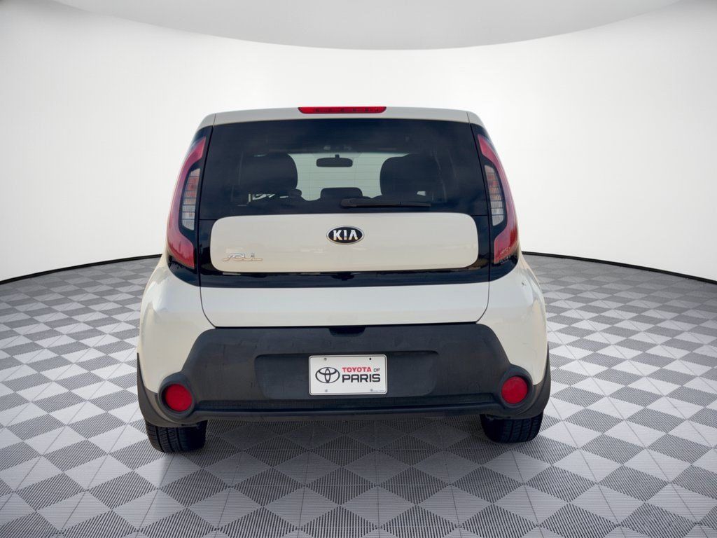 Used 2014 Kia Soul FWD image 11