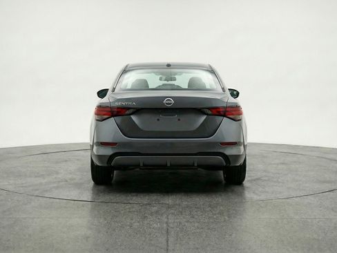 Used 2025 Nissan Sentra SV FWD image 7