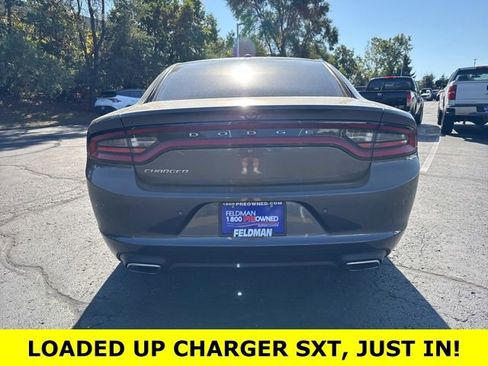 Used 2019 Dodge Charger SXT w/ Leather Interior Group image 6