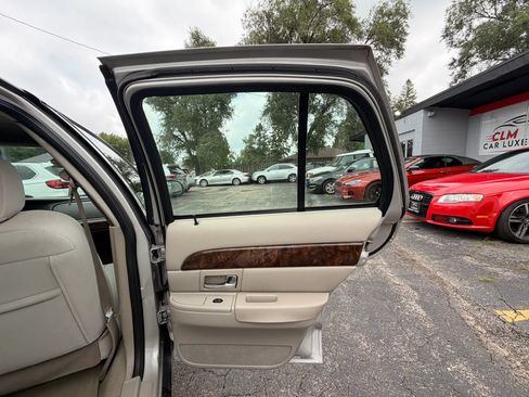 Used 2008 Mercury Grand Marquis GS RWD image 27