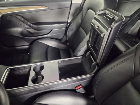 Used 2023 Tesla Model 3 Standard Range image 20