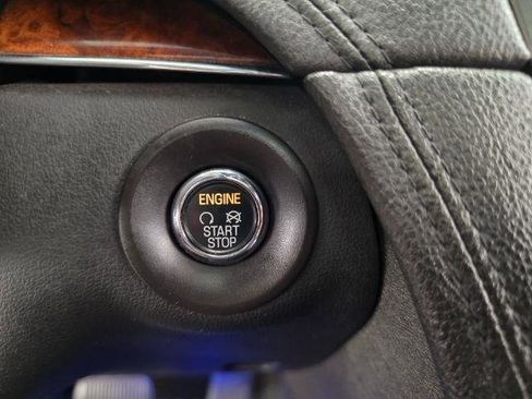 Used 2015 Lincoln MKT AWD image 15