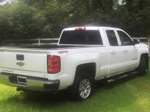 Used 2017 Chevrolet Silverado 1500 LT w/ All Star Edition AWD/4WD image 5
