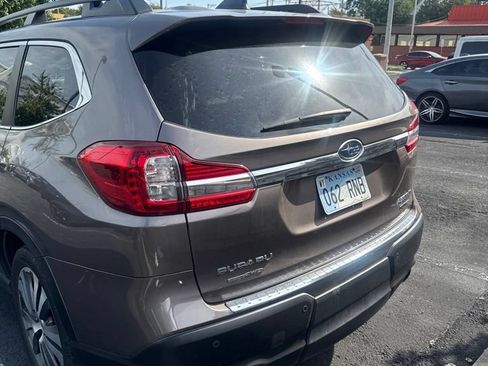 Used 2022 Subaru Ascent Limited w/ Technology Package AWD/4WD image 19