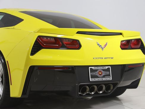 Used 2016 Chevrolet Corvette Stingray Coupe RWD image 30