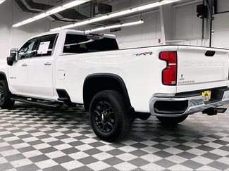 Used 2024 Chevrolet Silverado 2500 LTZ w/ LTZ Convenience Package video 2