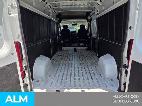 Used 2023 RAM ProMaster 2500 FWD image 13