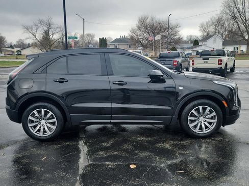 Used 2019 Cadillac XT4 Sport w/ Cold Weather Package image 7