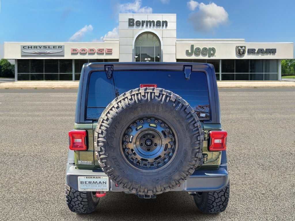 Used 2021 Jeep Wrangler Unlimited Rubicon AWD/4WD image 7
