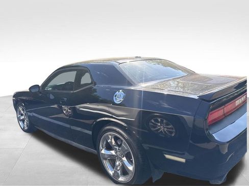 Used 2014 Dodge Challenger R/T Plus image 16