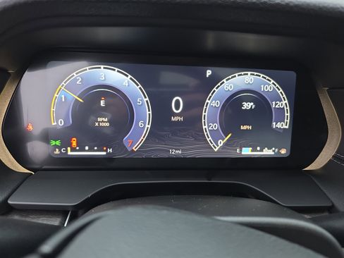 New 2025 Jeep Grand Cherokee Limited image 11