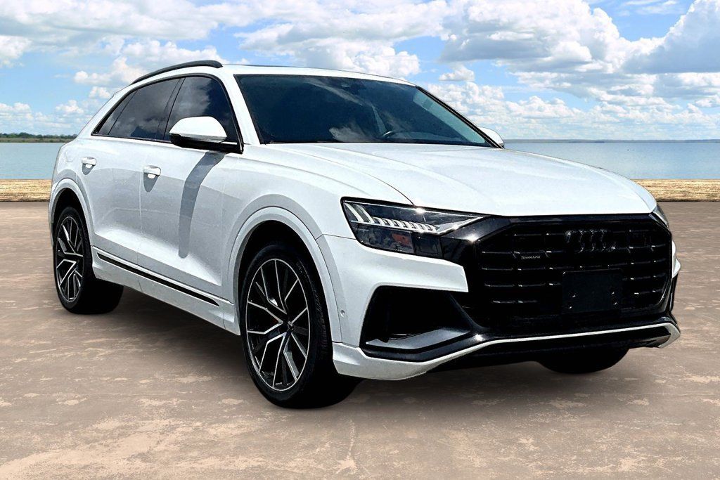 Used 2020 Audi Q8 Premium Plus w/ Premium Plus Package AWD/4WD image 3