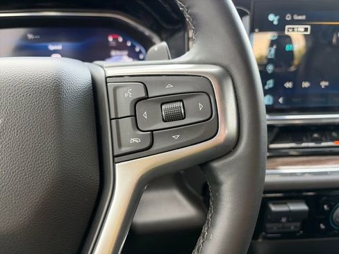 Used 2024 Chevrolet Silverado 1500 LT Trail Boss w/ Convenience Package II image 29