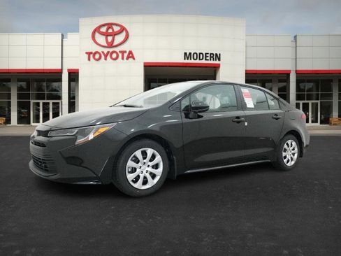 New 2026 Toyota Corolla LE image 6