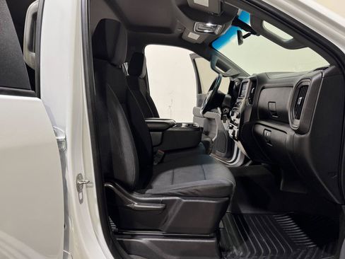 Used 2021 Chevrolet Silverado 2500 Custom w/ Custom Value Package AWD/4WD image 14