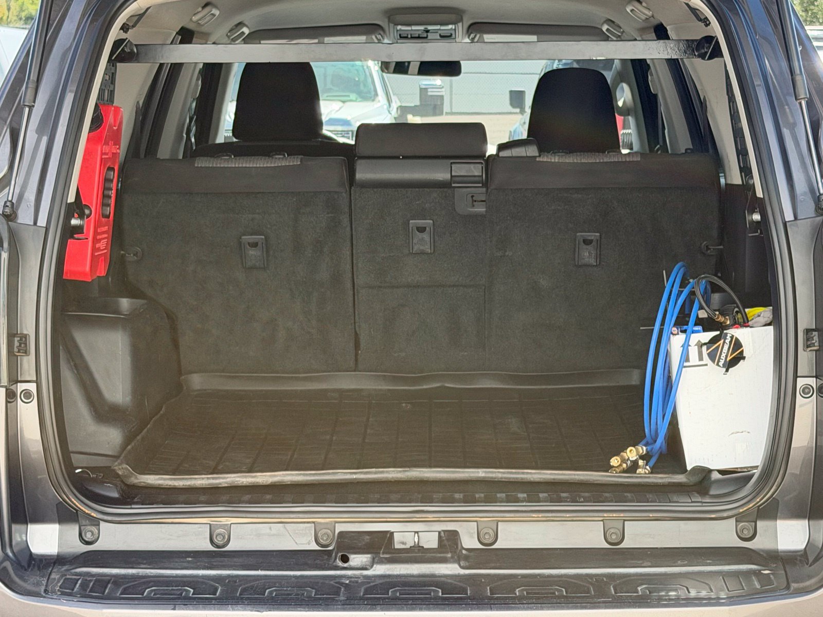 Used 2017 Toyota 4Runner SR5 AWD/4WD image 31