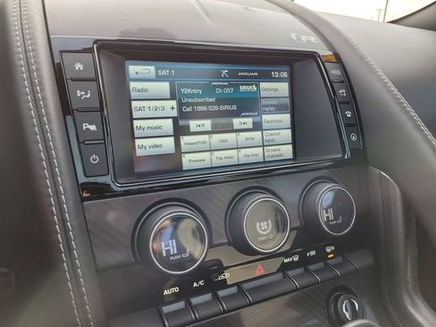 Used 2016 Jaguar F-TYPE R image 26