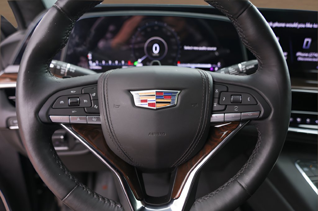 Certified 2024 Cadillac Escalade ESV Sport Platinum w/ LPO, ONYX Package AWD/4WD image 13