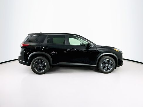Used 2025 Nissan Rogue SV AWD/4WD image 10