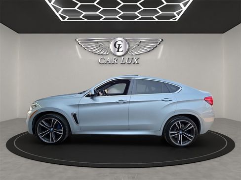 Used 2018 BMW X6 M w/ Executive Package image 3