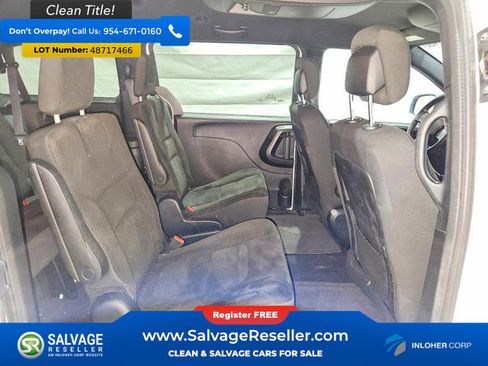 Used 2017 Dodge Grand Caravan SE image 15