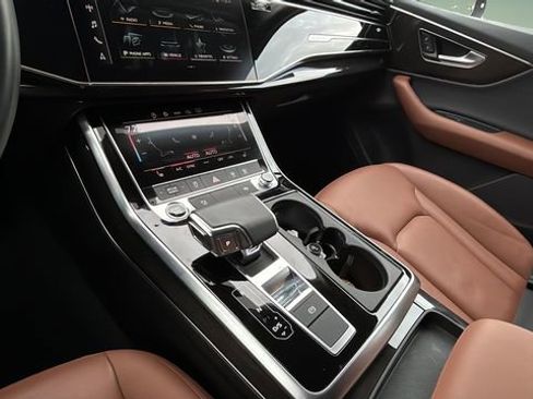 Used 2022 Audi Q7 3.0T Premium Plus image 14