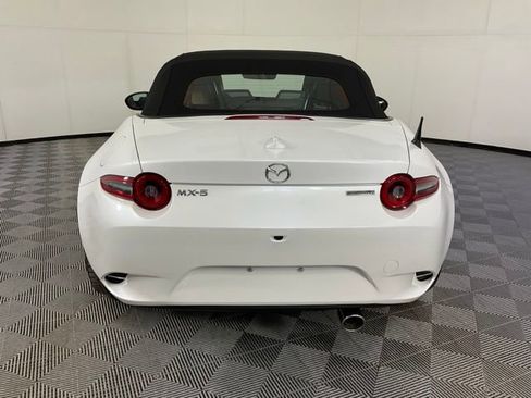 Used 2025 MAZDA MX-5 Miata Grand Touring w/ Weather Package image 11