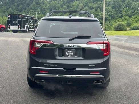 Used 2023 GMC Acadia Denali w/ Denali Ultimate Package AWD/4WD image 7