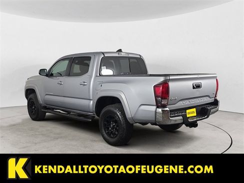 Used 2021 Toyota Tacoma SR5 image 3
