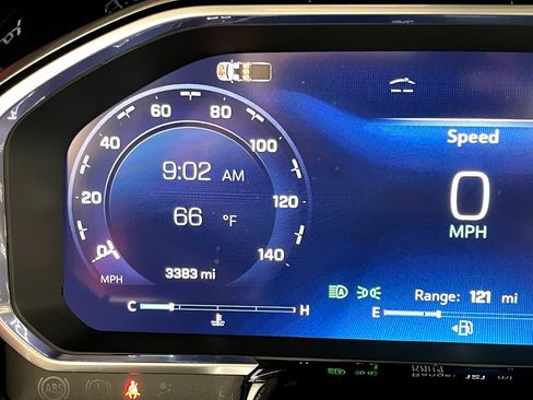 Certified 2026 Chevrolet Silverado 1500 LT image 32