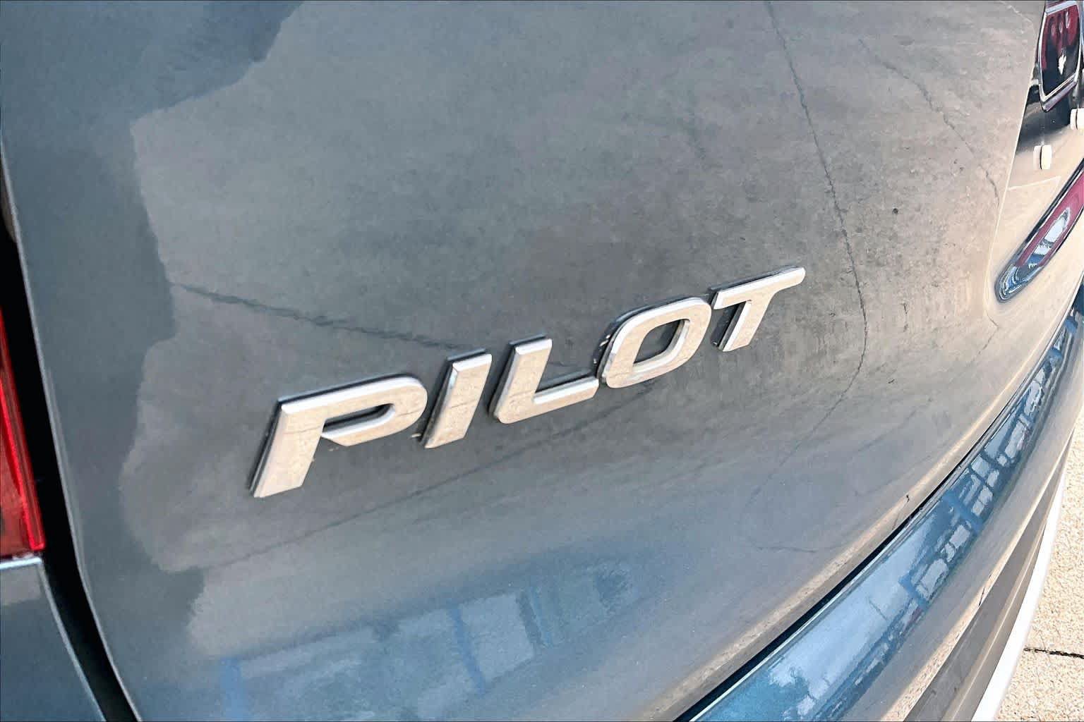 Used 2019 Honda Pilot EX image 30
