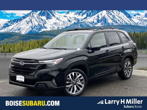 Used 2025 Subaru Forester Touring image 1