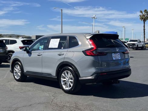 Certified 2023 Honda CR-V EX image 3