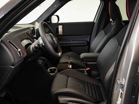 New 2026 MINI Cooper Countryman S w/ Comfort Package Max image 19