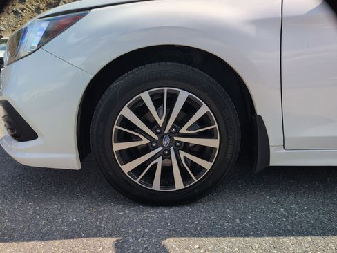 Used 2018 Subaru Legacy 2.5i w/ Alloy Wheel Package AWD/4WD image 16