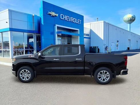 Used 2023 Chevrolet Silverado 1500 LTZ image 21