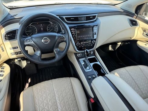 Used 2020 Nissan Murano Platinum image 11