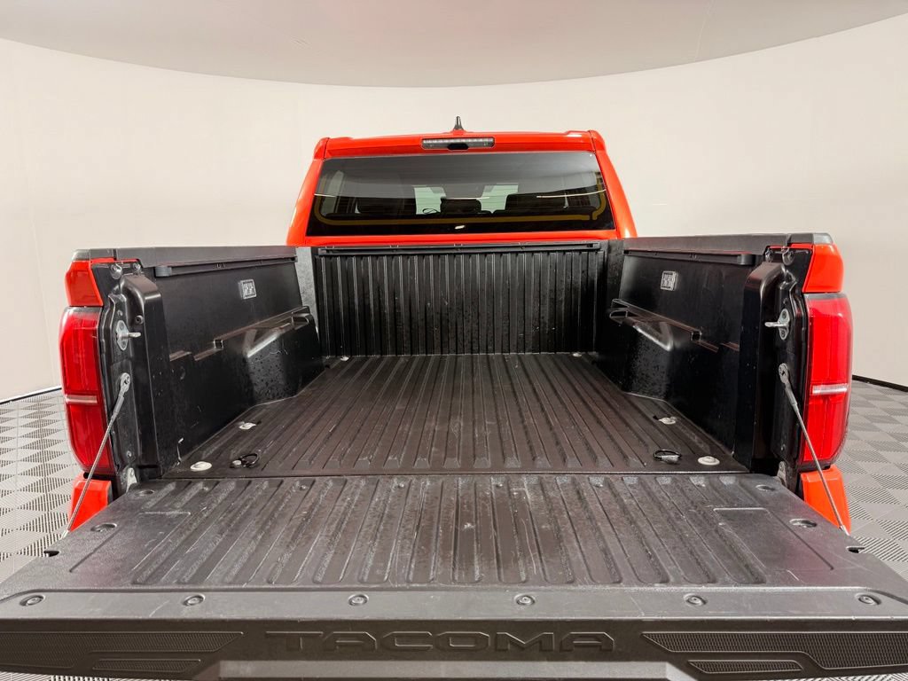 Used 2024 Toyota Tacoma TRD Off-Road AWD/4WD image 13