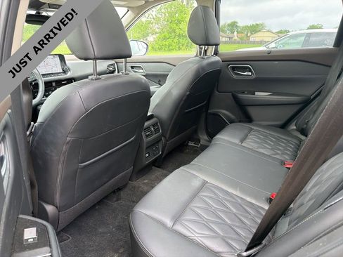 Certified 2023 Nissan Rogue Platinum w/ Platinum Premium Package image 9