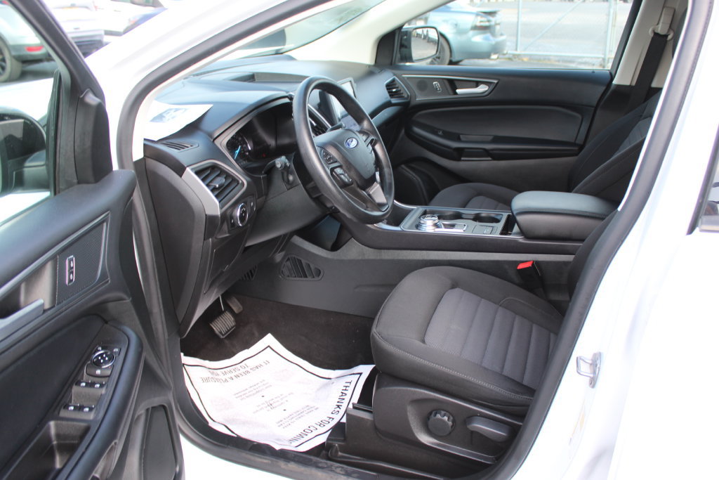 Used 2023 Ford Edge SE w/ Black Appearance Package AWD/4WD image 10