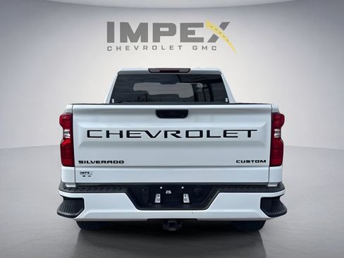 Used 2024 Chevrolet Silverado 1500 Custom AWD/4WD image 4
