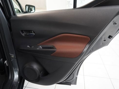 Used 2020 Nissan Kicks SR FWD image 27