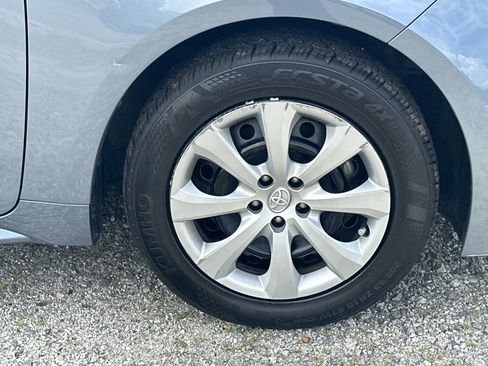 Used 2023 Toyota Corolla LE FWD image 12