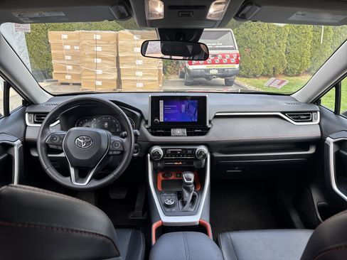 Used 2024 Toyota RAV4 Adventure AWD/4WD image 15