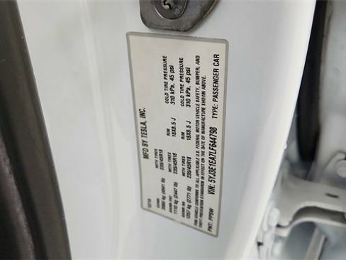 Used 2020 Tesla Model 3 Standard Range Plus image 60