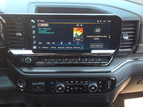 Used 2024 Chevrolet Silverado 1500 ZR2 AWD/4WD image 13