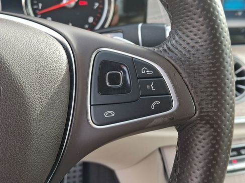 Used 2018 Mercedes-Benz E 400 4MATIC Coupe image 22