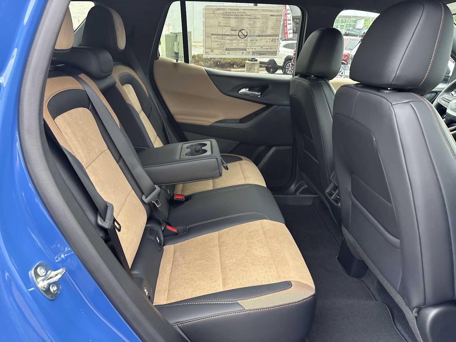 New 2026 Chevrolet Equinox ACTIV w/ Convenience Package III AWD/4WD image 26